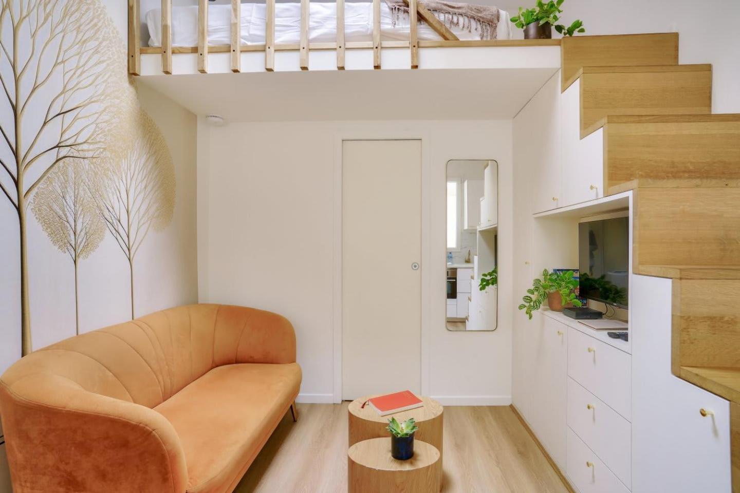 Appartamento Beautiful In Small House Near Eiffel Tower